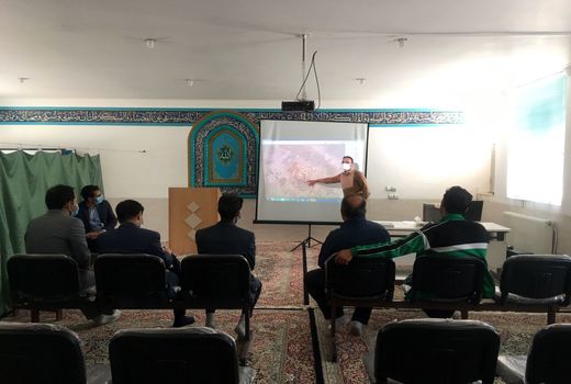 برگزاری  جلسه بررسی وضعیت صدور اسناد کشاورزی در باغین 