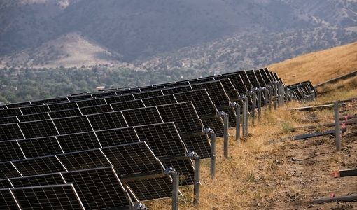 تخصیص 5 هزار و 600 هکتار از اراضی ملی آذربایجان شرقی برای توسعه نیروگاه‌های خورشیدی 