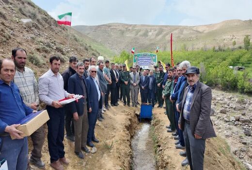 افتتاح خط انتقال آب کشاورزی روستای شورجه اله امانلو چاراویماق به مناسبت دهه کرامت