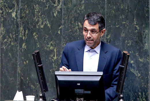 واردات بی‌رویه داریم