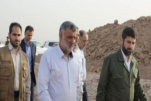 بازدید وزیر جهاد کشاورزی از عملیات مقابله با ریزگردها در اهواز
