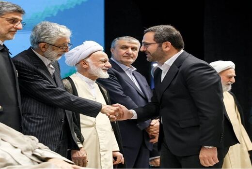 قدردانی از بانک کشاورزی به عنوان دستگاه برتر در توسعه فرهنگ نماز