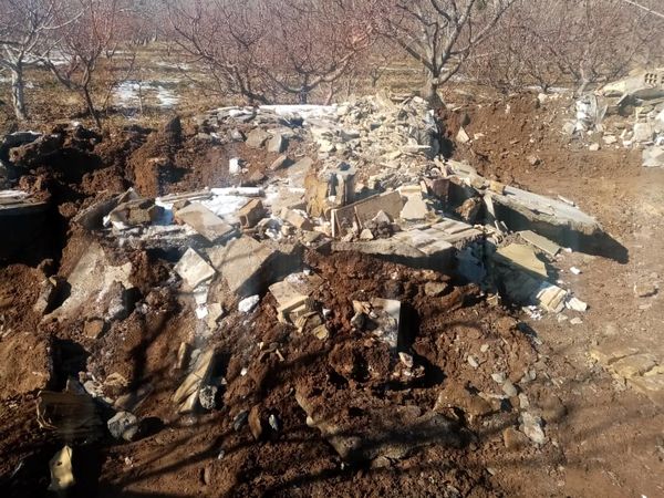 تخریب 4 بنای غیرمجاز در اراضی کشاورزی شهرستان آبیک