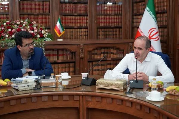  رازی و پاستور همکاری های خود را توسعه می دهند