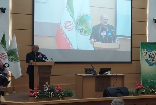 آبخیزداری باید به یک نهضت و گفتمان در کشور تبدیل شود