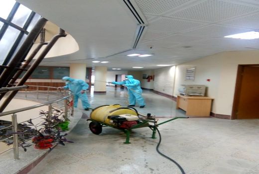 ضدعفونی اماکن عمومی شهر ایلام جهت جلوگیری از شیوع کرونا ویروس