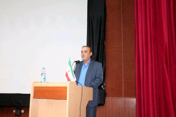 انتصاب سرپرست مرکز تحقیقات و آموزش کشاورزی و منابع طبیعی استان لرستان