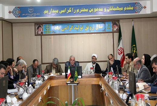  کار مردم و تولید کننده و سرمایه گذار را به جلسات ارجاع ندهیم