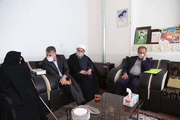 دیدار با خانواده شهیدان آدمی در استان یزد