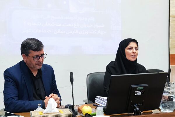 روابط عمومی "روایت گر امید" باشد