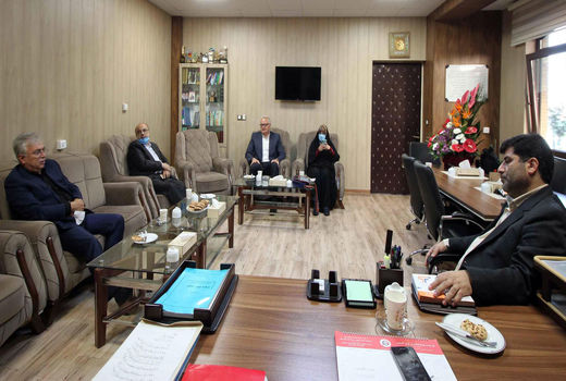 فعالان بخش خصوصی آذربایجان شرقی آماده سرمایه گذاری و واردات نهاده های دامی هستند