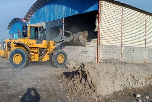 تخریب ۵۲ مورد تغییر کاربری غیر مجاز اراضی کشاورزی شهرستان تبریز