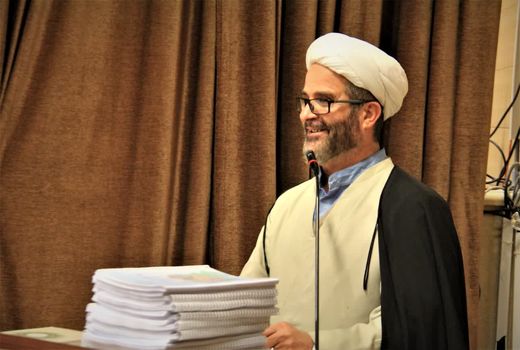 دهه فجر انقلاب اسلامی آئینه ای است که خورشید اسلام در آن درخشید