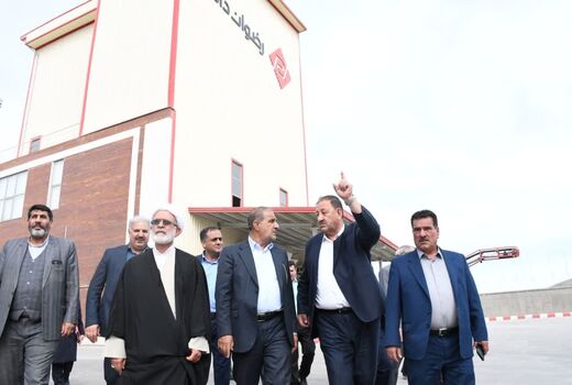 بازدید جمعی از اعضای کمیسیون کشاورزی مجلس از مجموعه رضوان دانه تبریز