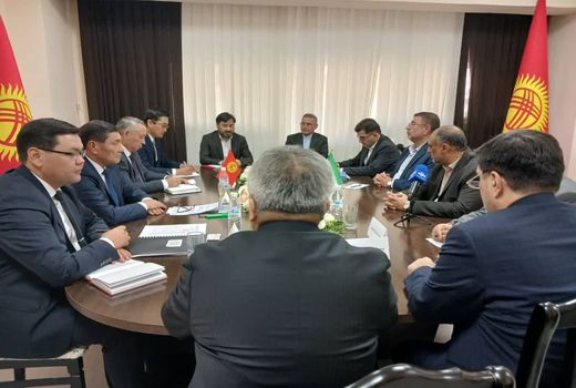 وزیر جهادکشاورزی و همتای قرقیزستانی در بیشکک دیدار و گفتگو کردند
