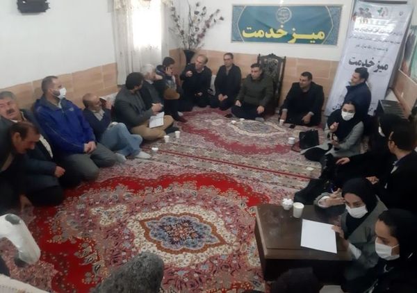 برگزاری میز خدمت کمیته روستایی و عشایری شهرستان کرج در ماهدشت