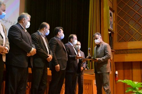 رئیس سازمان جهاد کشاورزی استان فارس "مدیر نمونه استانی" شد