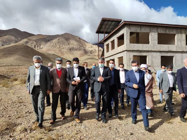 بازدید وزیر جهاد کشاورزی از مجتمع کشت و صنعت شهمیرزاد