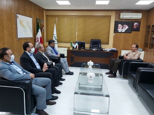 دیدار مدیرعامل بانک ملی مرکزی استان با رئیس سازمان جهاد کشاورزی به مناسبت هفته جهاد کشاورزی