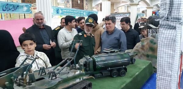 حضور غرفه سازمان جهاد کشاورزی آذربایجان شرقی در نمایشگاه هفته دفاع مقدس 