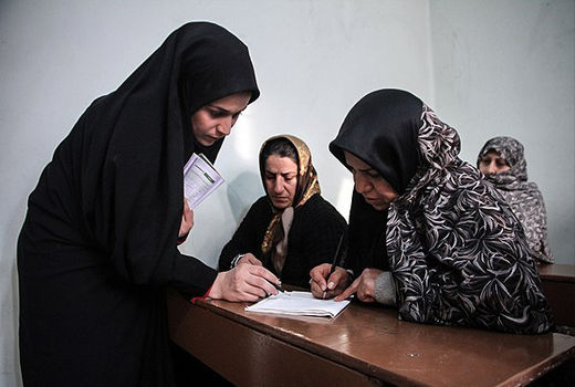 آموزش علمی نماز به سوادآموزان