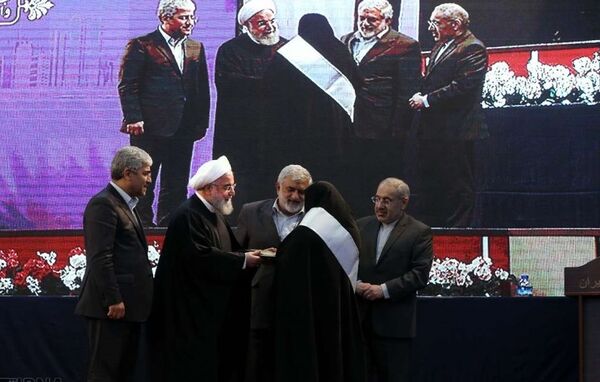  روستاییان حکم بازنشستگی گرفتند