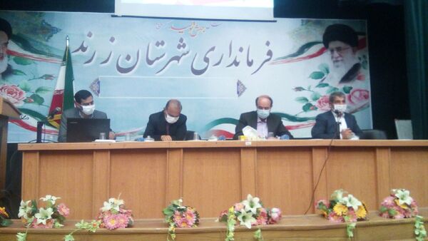 در آستانه هفته جهاد کشاورزی جلسه اشتغال‌زایی روستایی در محل فرمانداری زرند برگزار شد