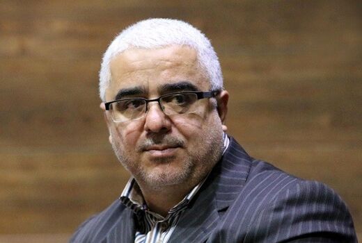 مطالبات باید از مسیر قانونی پیگیری شود