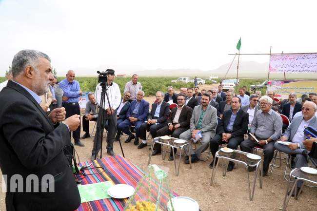 سفر وزیر جهاد کشاورزی به شهرستان میمه، استان اصفهان