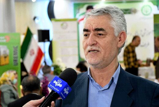 هشت قرارداد بین کارگزار و کشاورز با شرکت های تولیدکننده کود کشور در تبریز منعقد شد