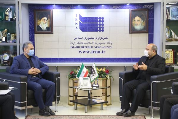 بازدید وزیر جهاد کشاورزی از خبرگزاری جمهوری اسلامی در آستانه هفته دولت/ تاکید ویژه بر اطلاع رسانی ظرفیت‌های گسترده بخش کشاورزی
