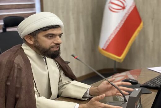 اقامه نماز جماعت و سخنرانی ویژه ماه رمضان در جهاد کشاورزی فارس
