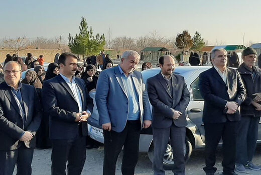 مراسم کلنگ زنی طرح انتقال آب روستای نای با حضور رئیس سازمان