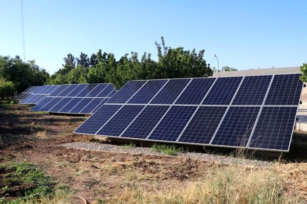 واگذاری ۳۲۰ هکتار از اراضی ملی قزوین برای احداث نیروگاه خورشیدی با ظرفیت ۱۹۵ مگاوات