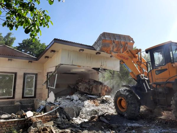 تشدید بر خورد با ساخت و سازهای غیر مجاز در اراضی کشاورزی شهرستان چهار باغ 