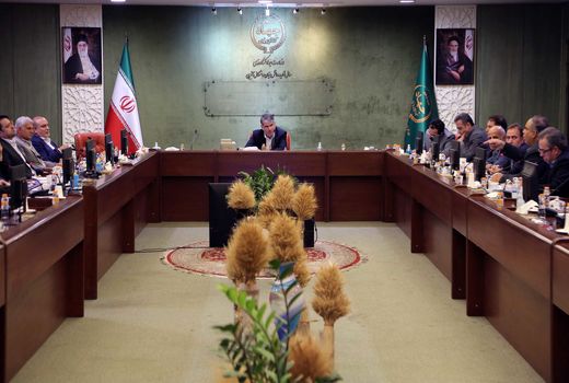 گزارش تصویری دیدار وزیر با روسای اتحادیه های سراسری مرغ گوشتی