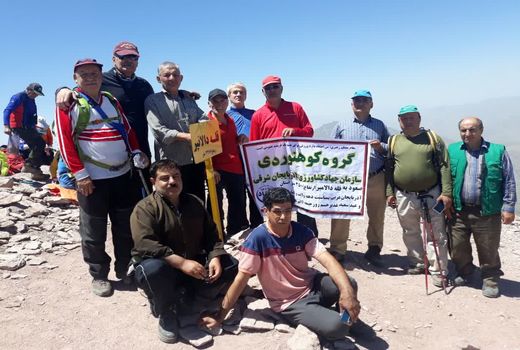 صعود موفقیت‌آمیز گروه کوهنوردی سازمان جهادکشاورزی آذربایجان شرقی