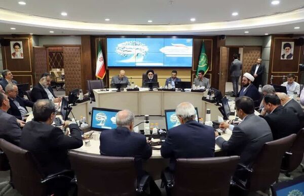 نخبگان کشاورزی خستگی‌ناپذیر و پرامید به سوی هدف حرکت کنند