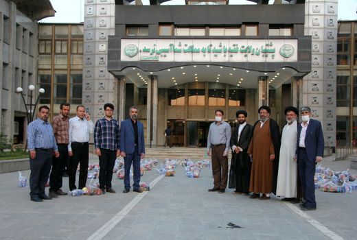 بیش از ۳۰ میلیون تومان مواد غذایی در لرستان توزیع شد