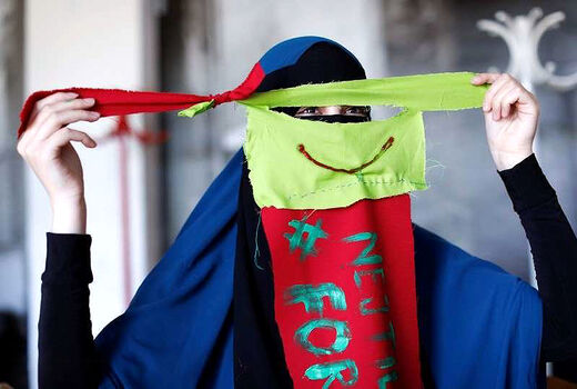 امتناع مسلمانان از اجرای قانون منع روبنده در دانمارک
