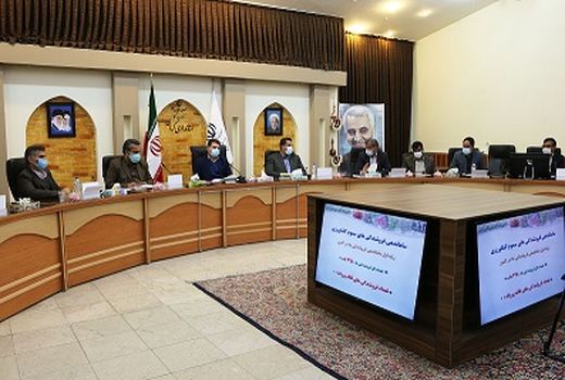 رکن پیشرفت بخش کشاورزی آموزش کشاورزان و قرار دادن آنان در مسیر دانش جدید است.