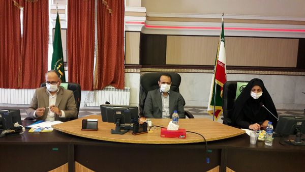 تولیدکنندگان نباید آسیب ببینند