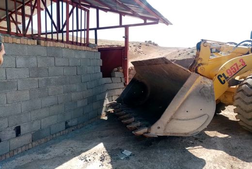 ۴ مورد ساخت و ساز غیر مجاز در آبیک تخریب شد