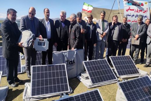 توزیع ۵۶ دستگاه پنل خورشیدی در مناطق عشایری آذربایجان شرقی 