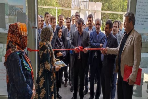 گشایش نمایشگاه توانمندی و ظرفیت‌های تولیدات زنان روستایی و عشایری در دانشگاه تبریز