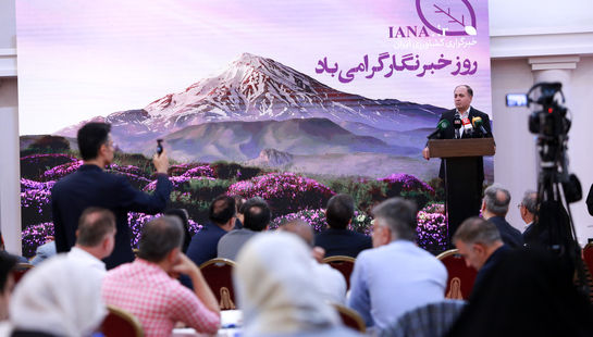 نشست صمیمی خبرنگاران و اصحاب رسانه با وزیر جهاد کشاورزی