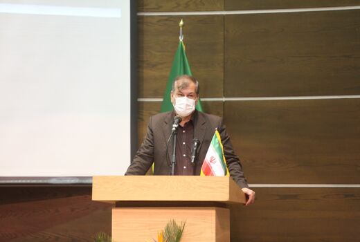 برنامه ریزی برای رسیدن به سطح زیر کشت  ۵۰۰ هزار هکتاری گیاهان دارویی تا سال 1405 /  افزایش یک‌میلیون و ۷۰۰ هزار تنی تولید میوه در سال جاری