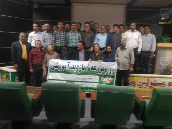 90 مددکار ترویجی توصیه های فنی کشاورزی را به بهره برداران انتقال می دهند