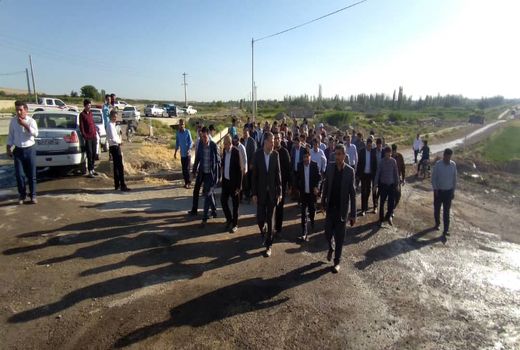 بازدید وزیر جهادکشاورزی از طرح های آبیاری شهرستان ملکان