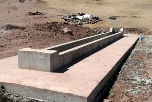 ساخت آبشخور جهت دام عشایر